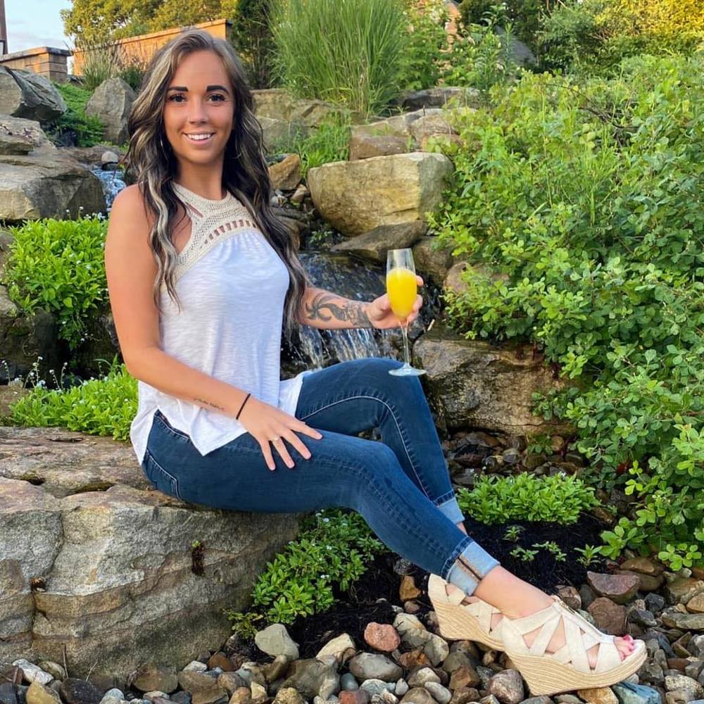 Meet your Posher, Alyssa